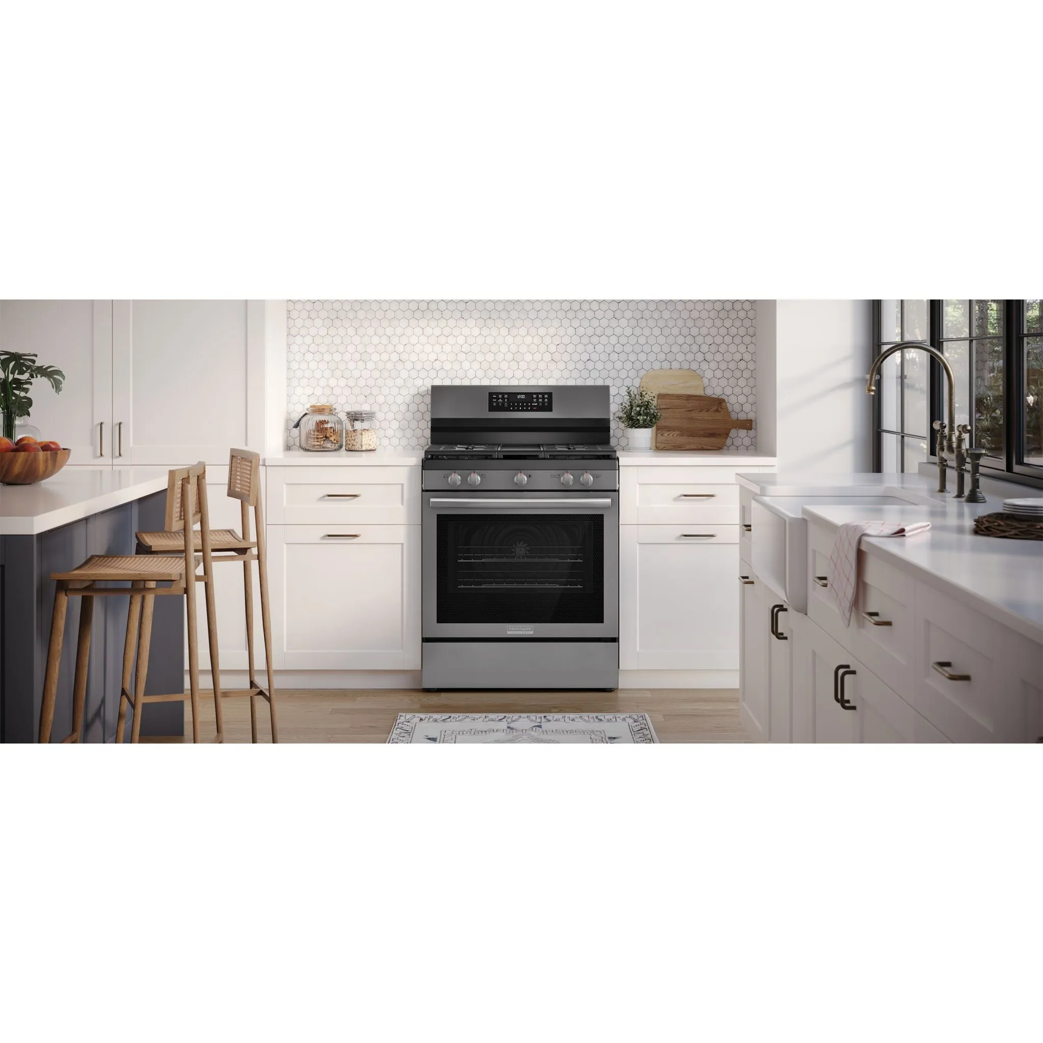 Frigidaire Gallery Gas Range (GCRG3060BD) - Black Stainless Steel