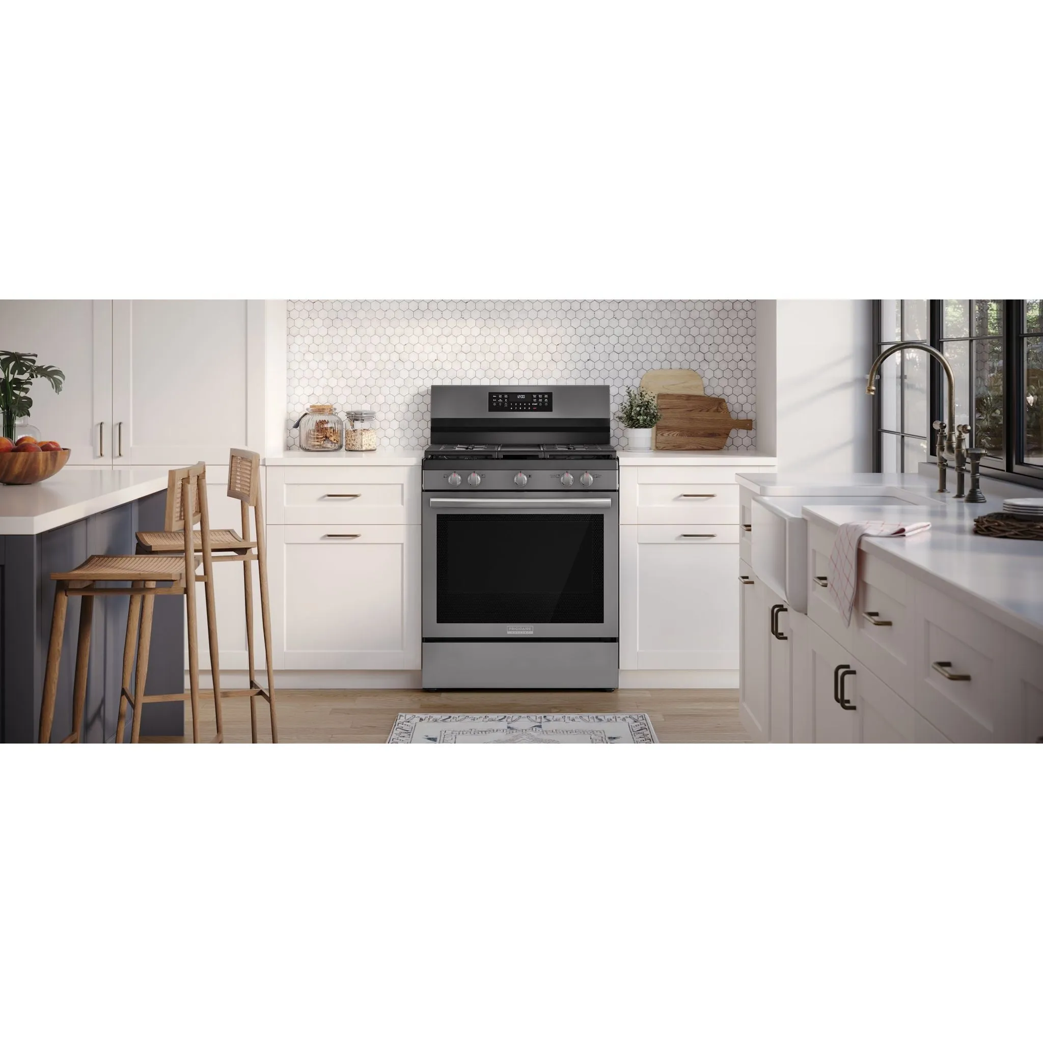 Frigidaire Gallery Gas Range (GCRG3060BD) - Black Stainless Steel